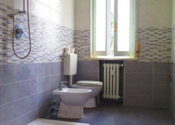 Bagno - Three-room apartment viale Piacenza, 45, Parma (neighborhood Pablo) - photo 9