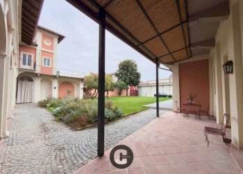 Giardino - Stabile - Palazzo via Vittorio Emanuele II, Vestignè - foto 36