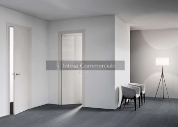 DETTAGLIO SERRAMENTI - Trilocale Brescia - foto 11