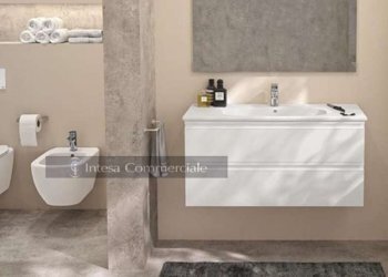 DETTAGLIO SANITARI E RUBINETTERIA - Trilocale Brescia - foto 8