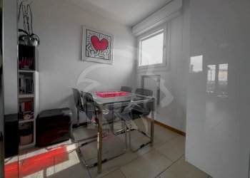 AFFITTO ATTICO TERRAZZO CENTRO STORICO BOLOGNA-8.j - Quadrilocale via dell'indipendenza  54, Bologna (zona Centro Storico) - foto 12