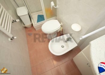 Monolocale Via Frà Vincenzo da Fiorenzuola, 6 
 Granarolo, Genova (zona Granarolo) - foto 9