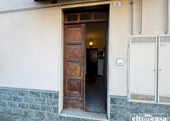 Stabile - Palazzo San Sebastiano da Po - foto 3