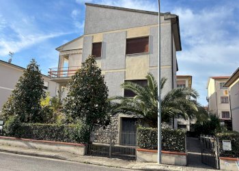 Foto 67 - Villa Pisa - foto 67