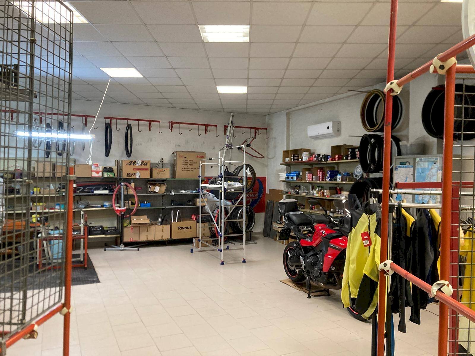 Foto 3 - Attività Commerciale via chiesanuova, Mantova - foto 3