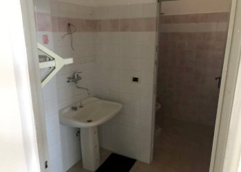 Foto 5 - Commercial Premises Via Sant'Antonio
 
206, Quartu Sant'Elena - photo 5