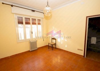 Foto 3 - Casa semi indipendente via Bertioli
 
31, Ostiglia - foto 3