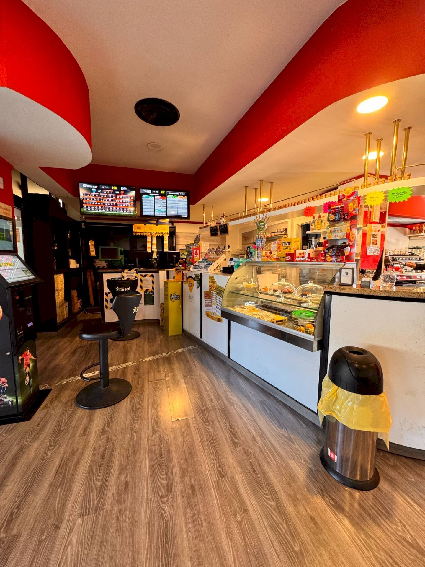 Foto 3 - Attività Commerciale via faleriense, Montegiorgio - foto 3