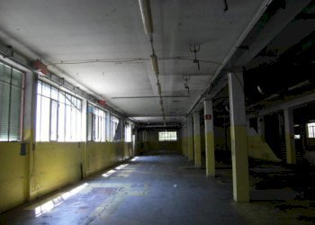 Interno piano terra - Capannone Via delle Industrie
 
5, Settala - foto 1