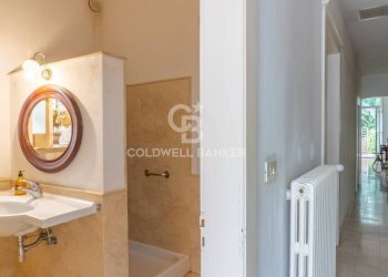 Foto 21 - Villa Via Antonio Labianca
 
37, Adelfia - foto 21