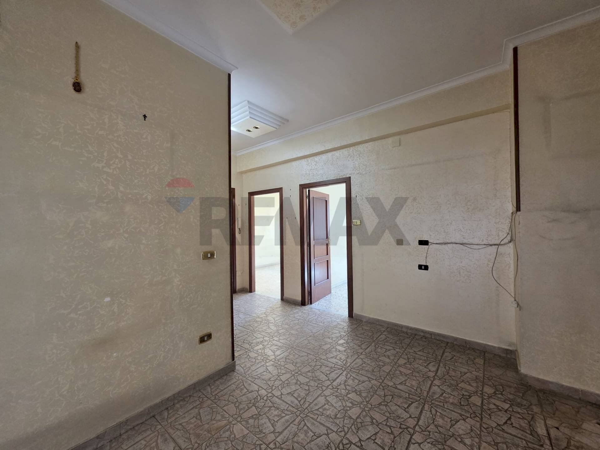 Stanza vuota - Two-room apartment Corso Italia
162, Napoli - photo 3