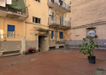 Terrazza - Bilocale Corso Italia
 
162, Napoli - foto 9