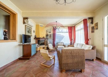 Living con camino - Villa Via Torre Ulisse
 
21, Carini - foto 29