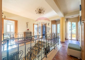 ampio disimpegno zona notte - Villa Via Torre Ulisse
 
21, Carini - foto 48