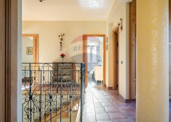 Hall / corridoio - Villa Via Torre Ulisse
 
21, Carini - foto 60