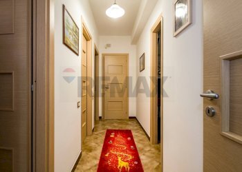 Hall / corridoio - Four-room apartment Via Sperone
 
34, Palermo - photo 13