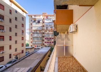 Balcone - Four-room apartment Via Sperone
 
34, Palermo - photo 18