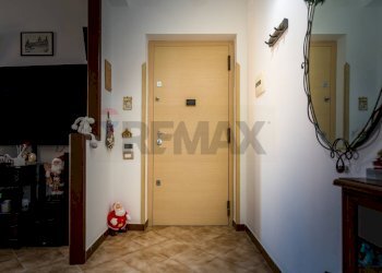 Hall / corridoio - Four-room apartment Via Sperone
 
34, Palermo - photo 23