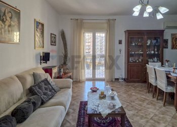 Sala da pranzo - Four-room apartment Via Sperone
 
34, Palermo - photo 16