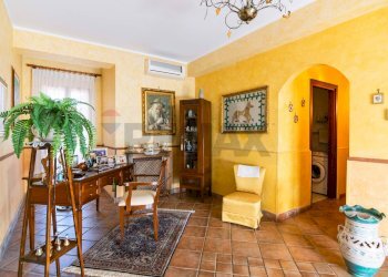 Sala da pranzo - Casa indipendente Belpasso - foto 11