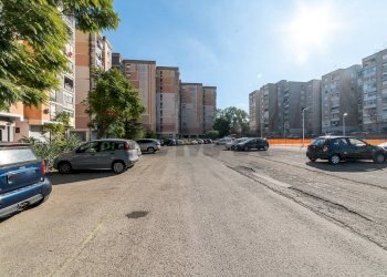 Edificio all\'aperto - Appartamento Viale Moncada
 
17, Catania - foto 3