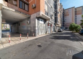 Edificio all\'aperto - Appartamento Viale Moncada
 
17, Catania - foto 4