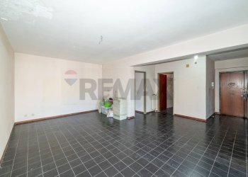 Stanza vuota - Appartamento Viale Moncada
 
17, Catania - foto 15