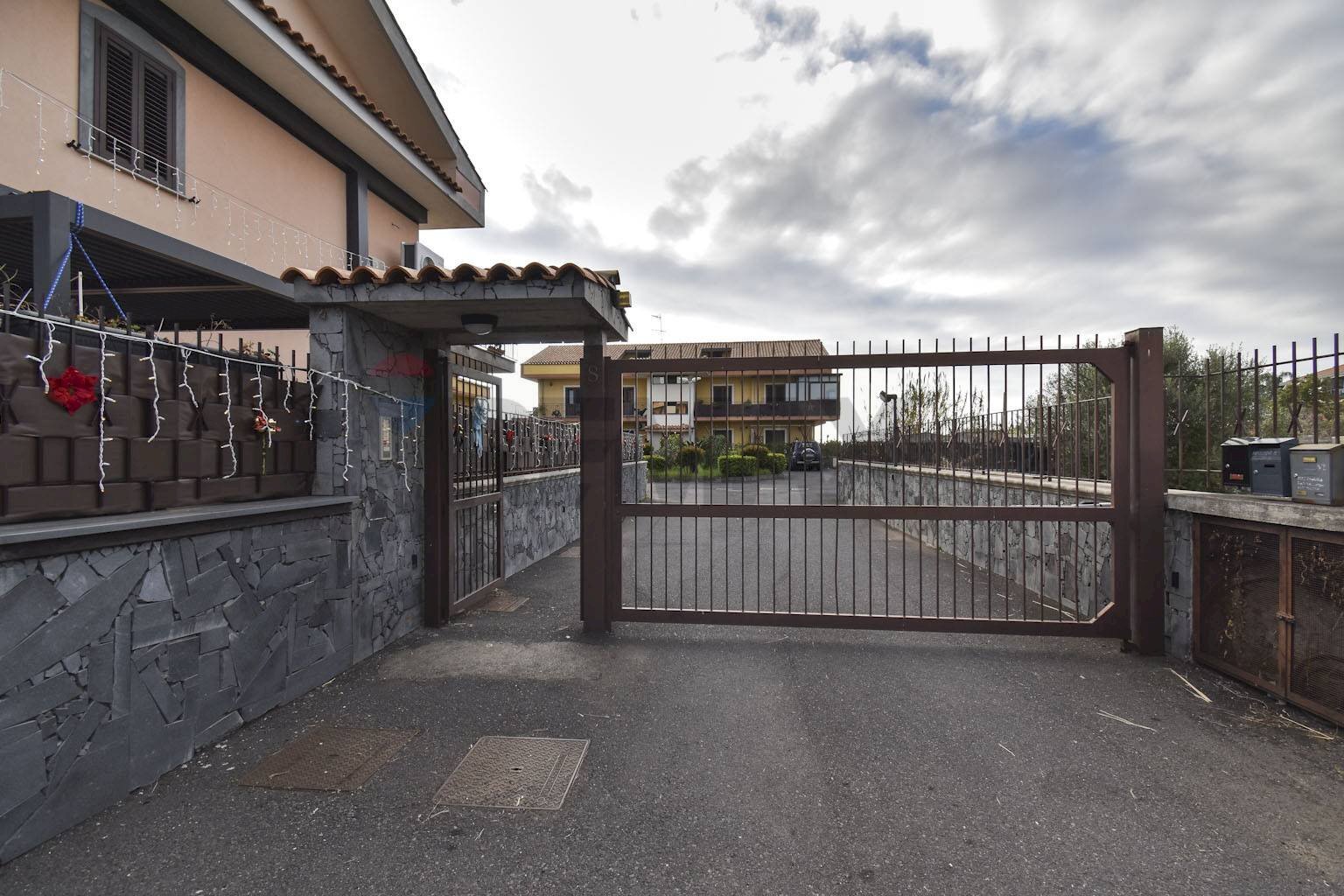 Terrazza - Four-room apartment Via Giuseppe Alizzi
 
8, Riposto - photo 3