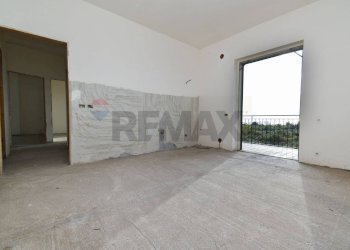 Stanza vuota - Quadrilocale Via Giuseppe Alizzi
 
8, Riposto - foto 11