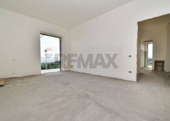 Stanza vuota - Quadrilocale Via Giuseppe Alizzi
 
8, Riposto - foto 27