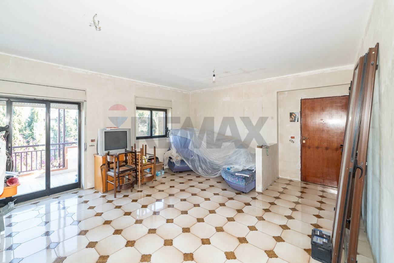 Soggiorno - Appartamento Strada Provinciale 13 (Complesso Ninfo 1)
 
49, Motta Sant'Anastasia - foto 3