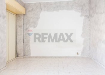 Stanza vuota - Trilocale Via Salvatore Salomone Marino
 
118, Catania - foto 9