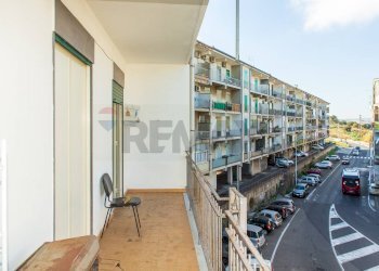 Edificio all\'aperto - Trilocale Via Salvatore Salomone Marino
 
118, Catania - foto 13