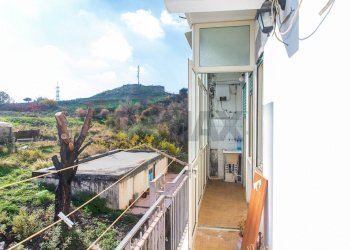 Balcone - Trilocale Via Salvatore Salomone Marino
 
118, Catania - foto 17