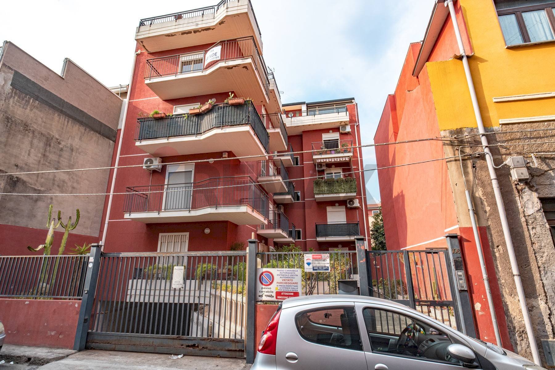 Edificio all\'aperto - Apartment VIA ARCHIMEDE
 
106, Misterbianco - photo 1