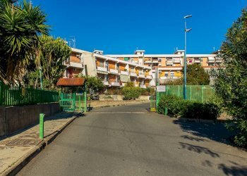 Edificio all\'aperto - Appartamento Viale Castagnola
 
7, Catania - foto 2