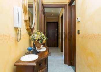 Hall / corridoio - Appartamento Viale Castagnola
 
7, Catania - foto 30