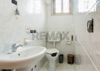 Bagno 1° piano - Casa indipendente Via San Nicolò
 
93/95, Misterbianco - foto 20