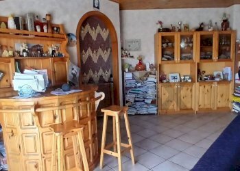 Sala da pranzo - Quadrilocale Via Guglielmo Marconi
 
26, Calatabiano - foto 1