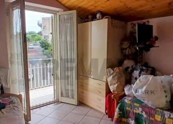 Camera / camera da letto - Quadrilocale Via Guglielmo Marconi
 
26, Calatabiano - foto 22