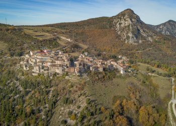 Vista delle montagne - Independent house Frazione Castelletta
 
98, Fabriano - photo 20