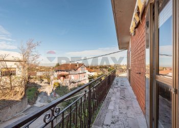 Balcone - Independent house via rossini gioacchino
 
134, Cingoli - photo 24