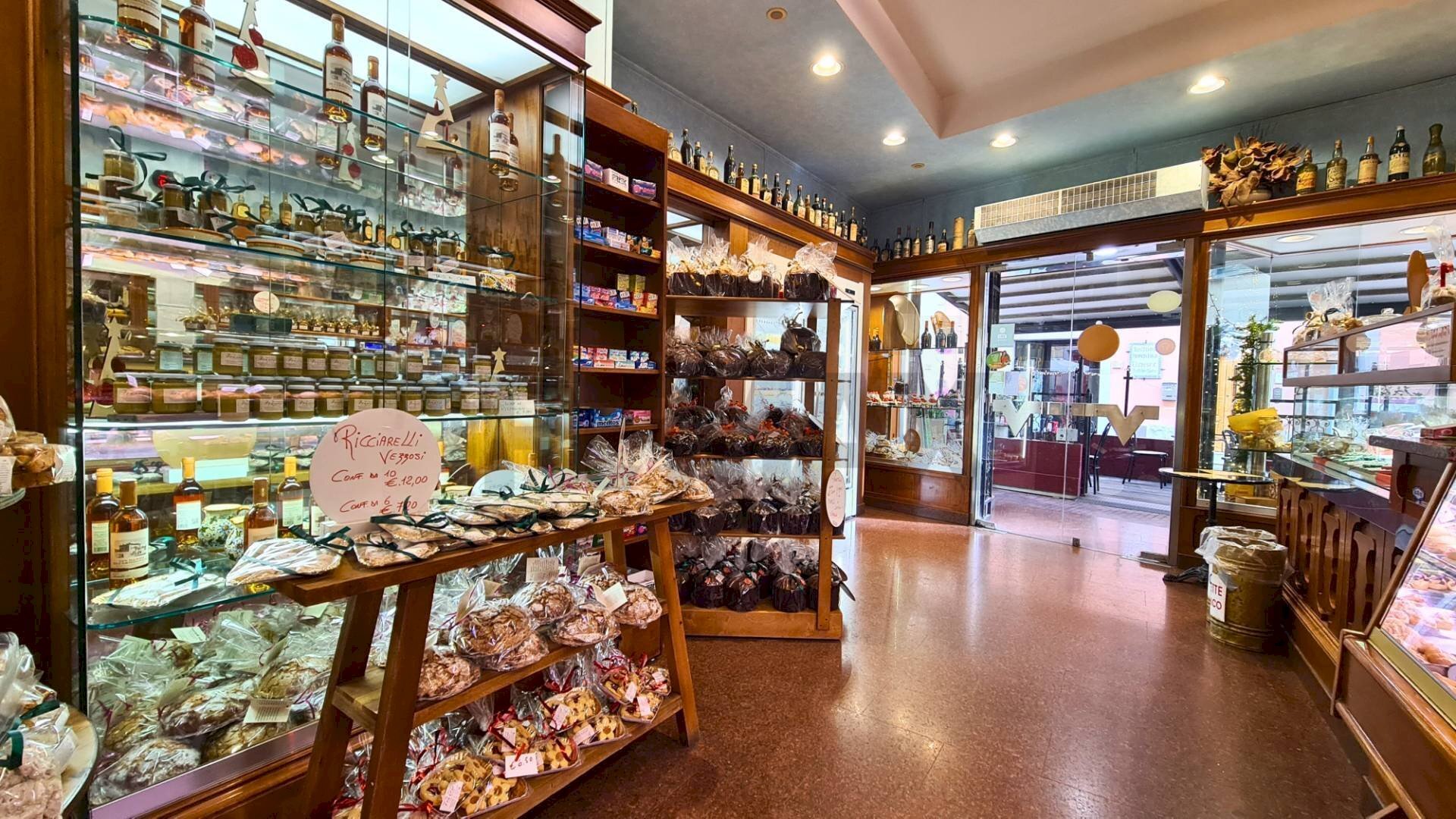 Dispensa di stoccaggio - Commercial Activity corso garibaldi
 
90, Montelupo Fiorentino - photo 2