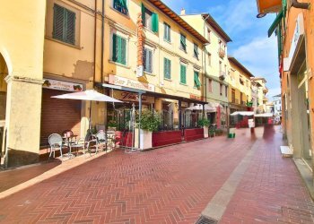 Edificio all\'aperto - Attività Commerciale corso garibaldi
90, Montelupo Fiorentino - foto 17