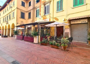 Edificio all\'aperto - Attività Commerciale corso garibaldi
90, Montelupo Fiorentino - foto 21