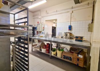 Dispensa di stoccaggio - Attività Commerciale corso garibaldi
90, Montelupo Fiorentino - foto 32