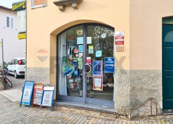 Edificio all\'aperto - Shop piazza San Rocco
 
13, Montelupo Fiorentino - photo 3