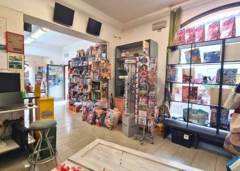 Soggiorno - Shop piazza San Rocco
 
13, Montelupo Fiorentino - photo 12