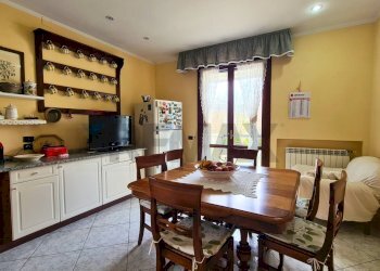 Sala da pranzo - Semi-detached house via Ruggero Grieco
 
47, Gambassi Terme - photo 3