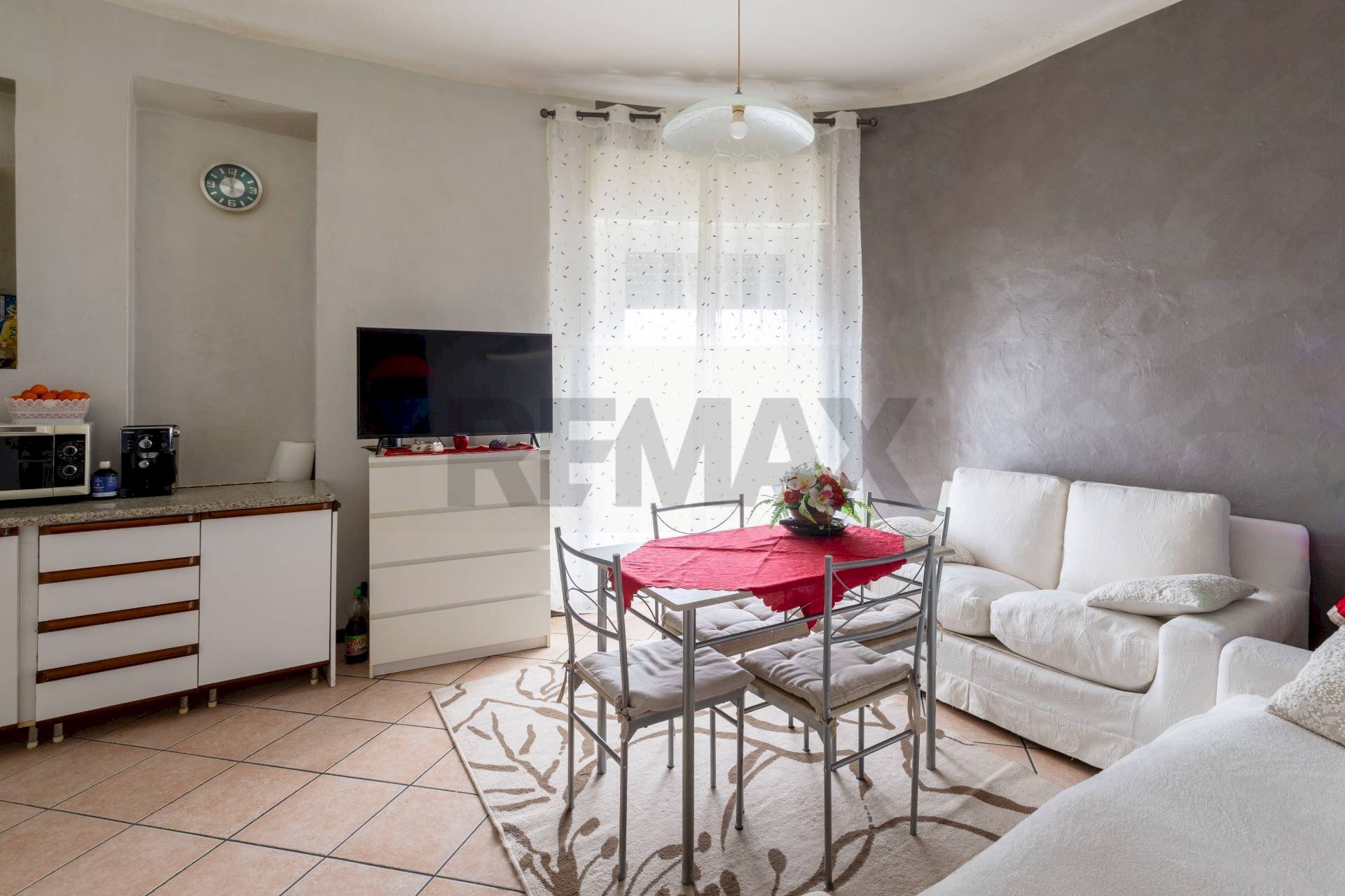 Sala da pranzo - Trilocale Via Giuseppe Verdi
9, Casatenovo - foto 2